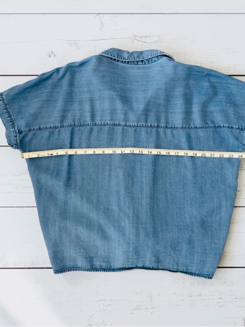 Velvet Heart Tencel Denim Button Tie Front Short Sleeve Top Size Medium - Picture 5 of 9